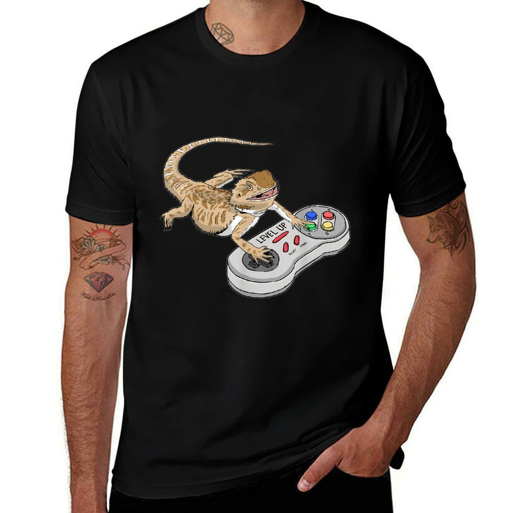 Bearded Dragon Playing Video Game Reptiles Pagona Gamers  Rolled Sleeves T-Shirt