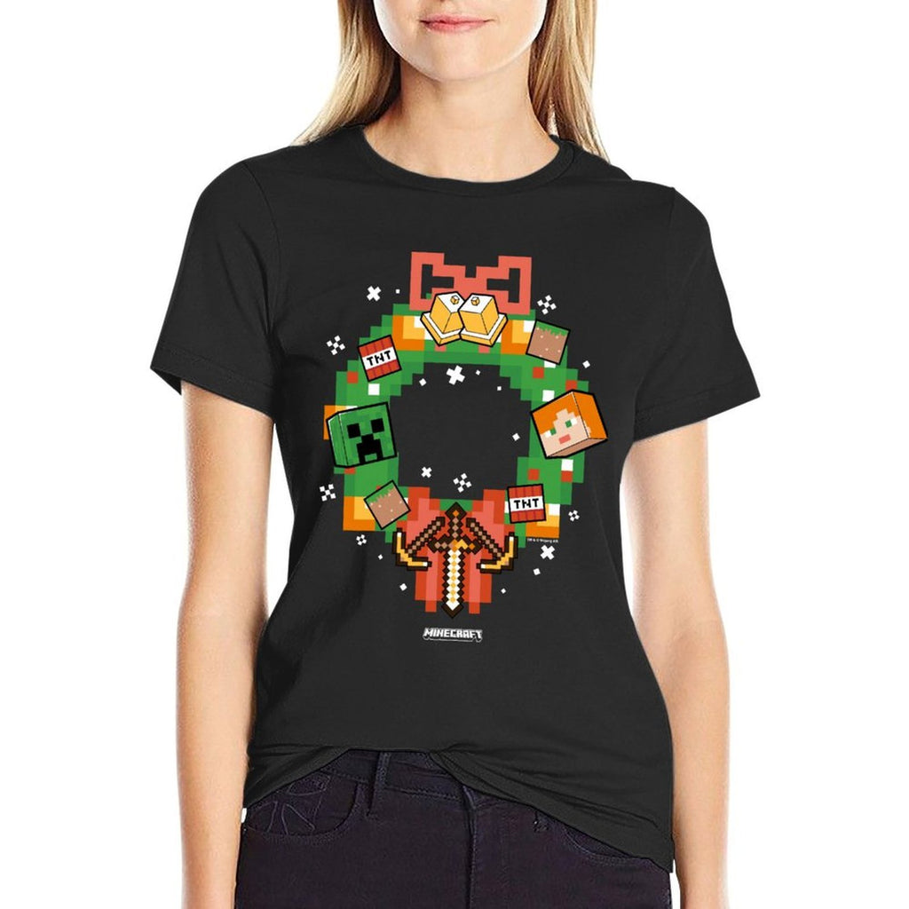 Minecraft Christmas Pixel Art Wreath Alex And Creeper  Relaxed-fit T-Shirt