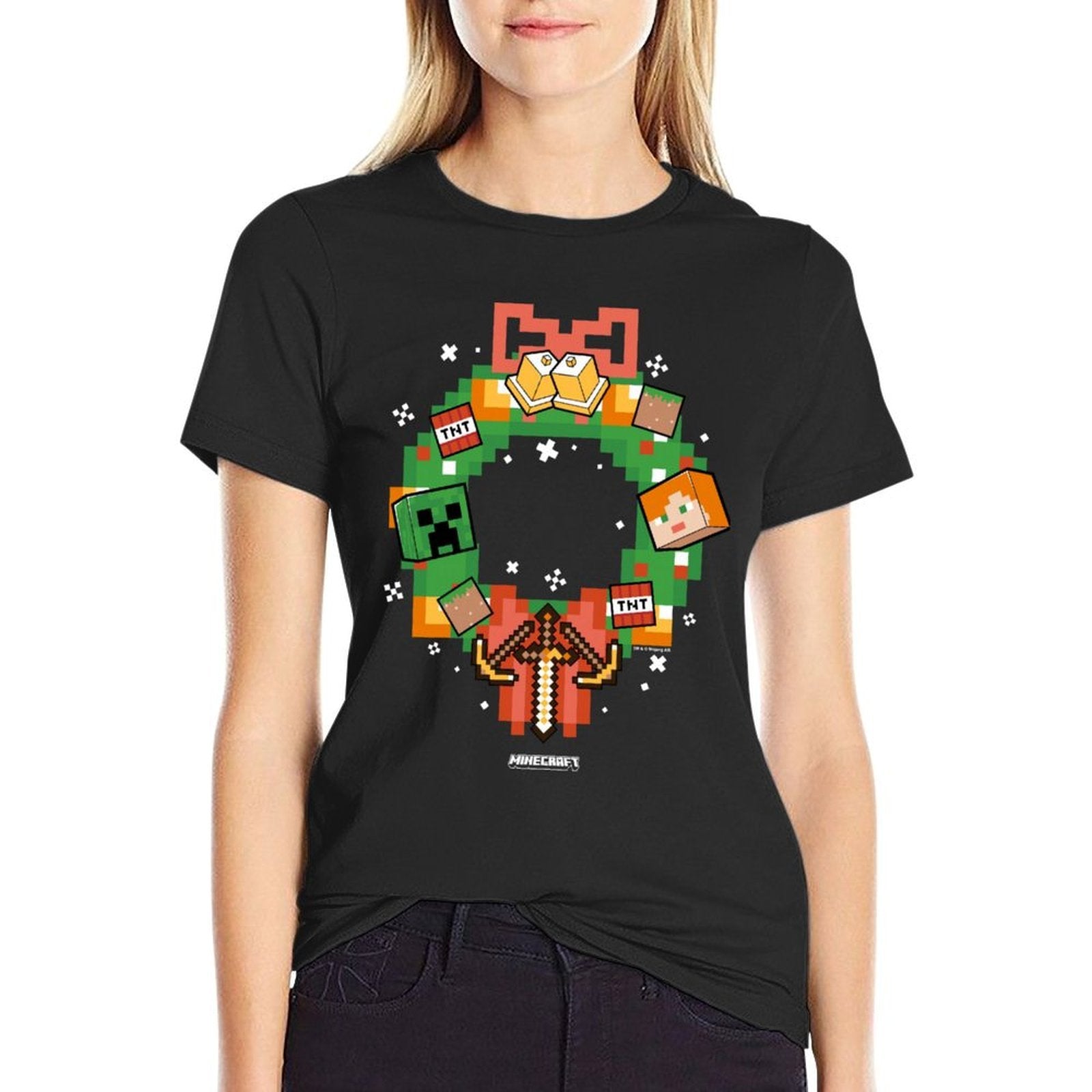 Minecraft Christmas Pixel Art Wreath Alex And Creeper  Relaxed-fit T-Shirt