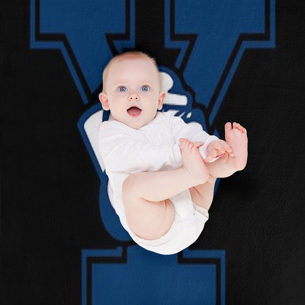 The Yale Iconic Wrinkle-free Throw Blanket