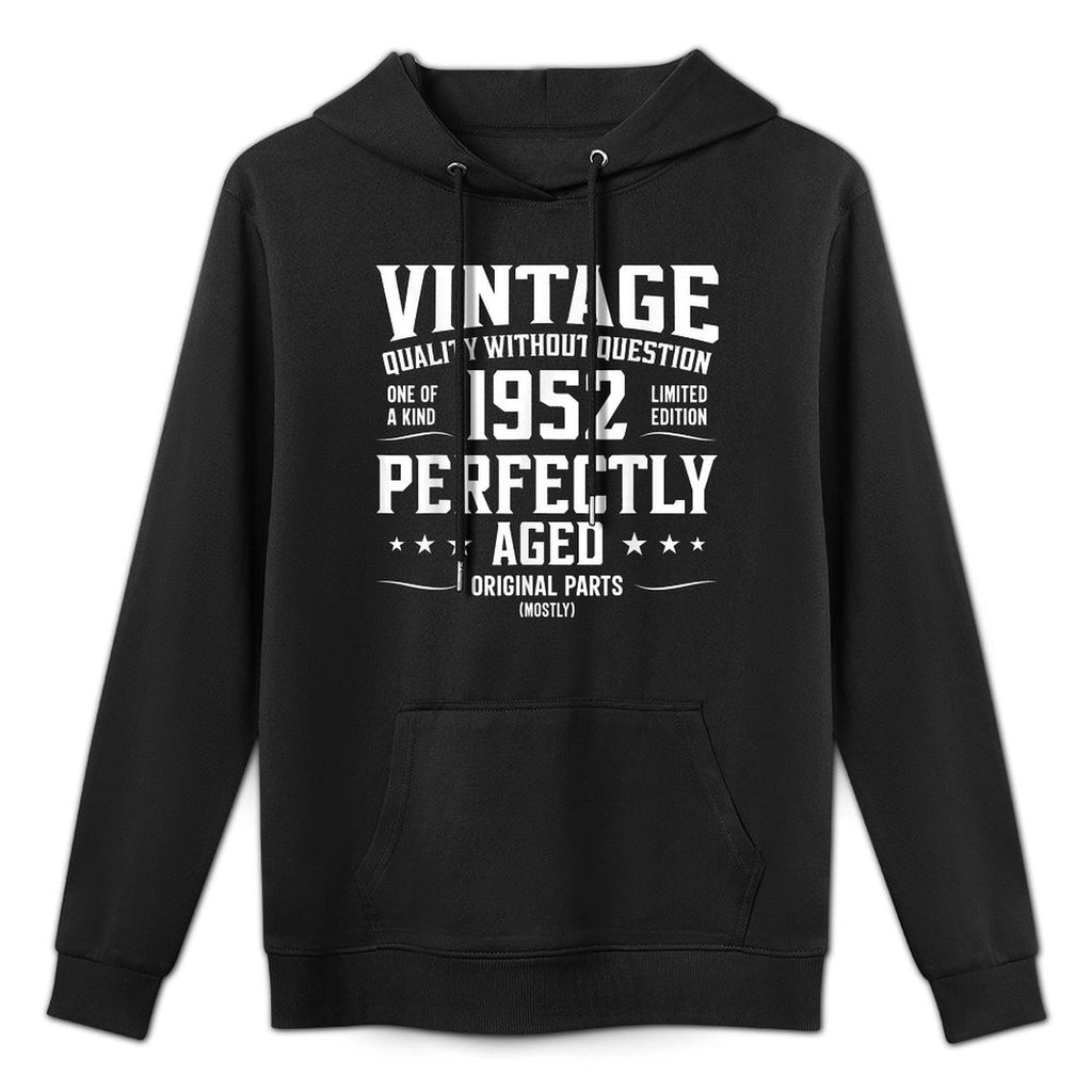 70th Birthday Vintage Made In 1952 Classic Design Unisex Design Hoodie