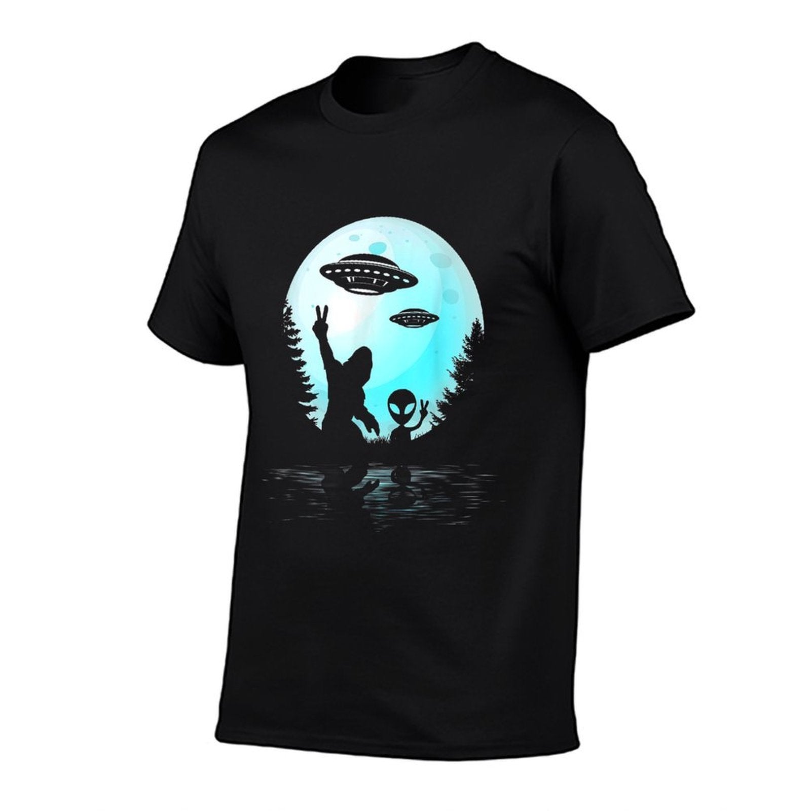 Alien And Bigfoot Full Moon Sasquatch UFO For Men Women Kids  Rolled Sleeves T-Shirt