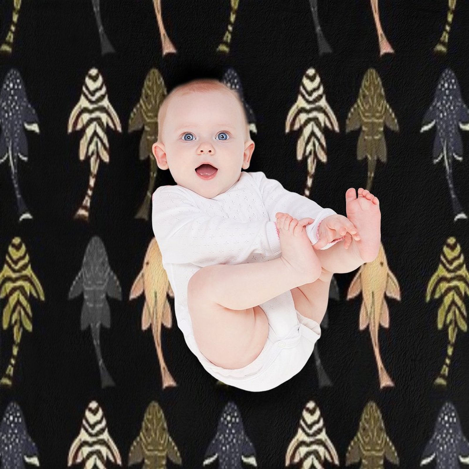 Plecos Sustainable Throw Blanket