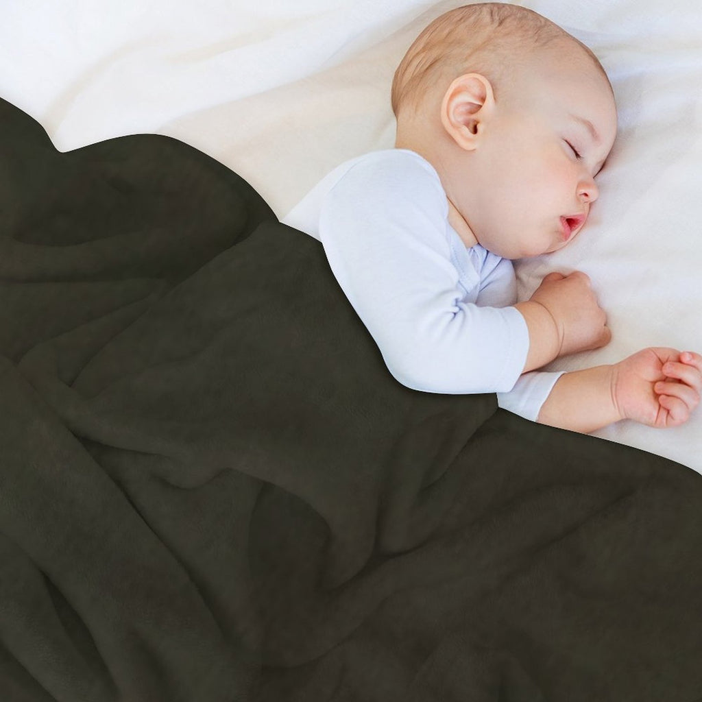 Family Dancing Premium Throw Blanket