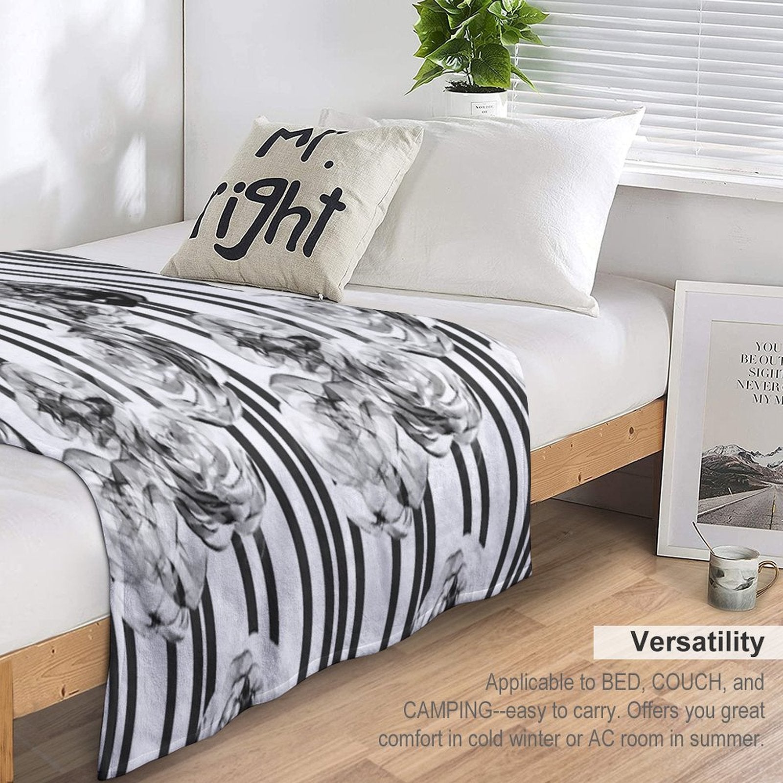 Monochrome Roses & Stripes – Modern Black And White Floral Art Quick-dry Throw Blanket