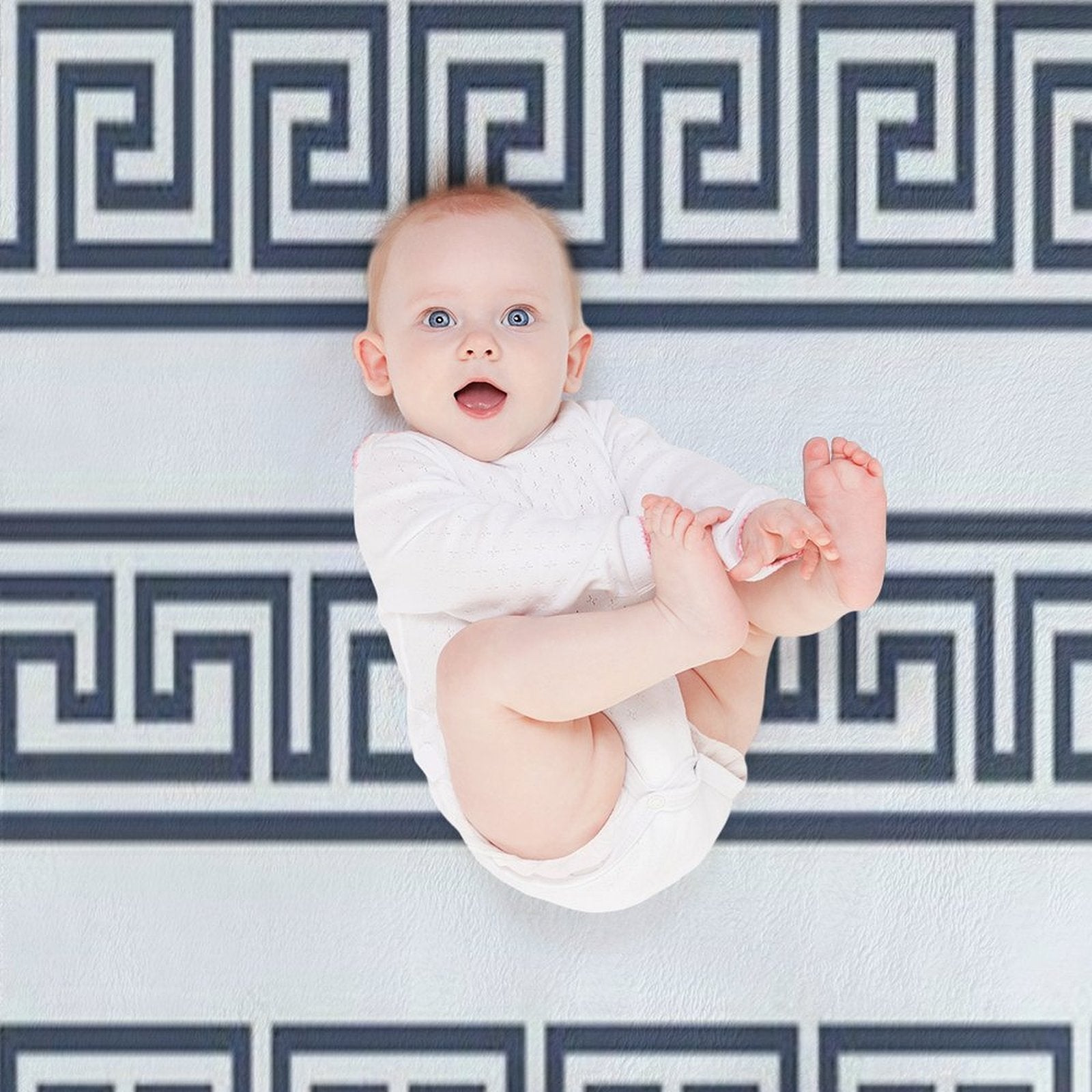 Patterns Eco-conscious Throw Blanket