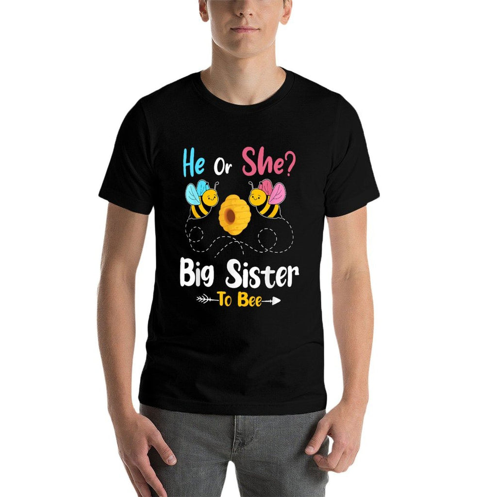 Gender Reveal He Or She Big Sister to Bee Baby Announcement  Relaxed-fit T-Shirt
