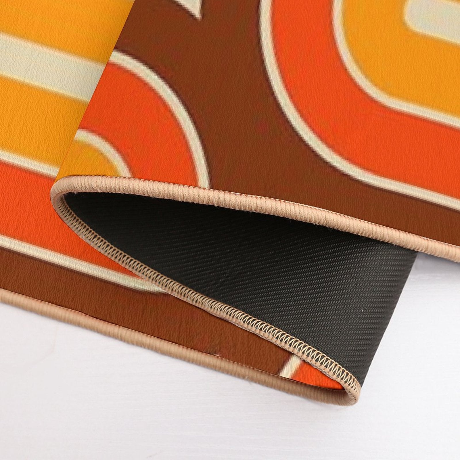 Retro Geometric Pod Design 721  Easy To Clean Bath Mat