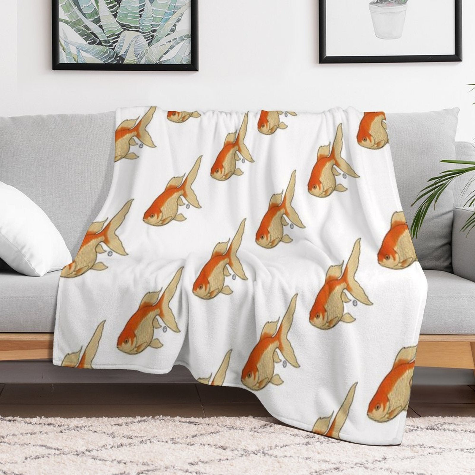 Mirrorscale Comet Goldfish - Vintage Japanese Style Kingyo Compact Throw Blanket