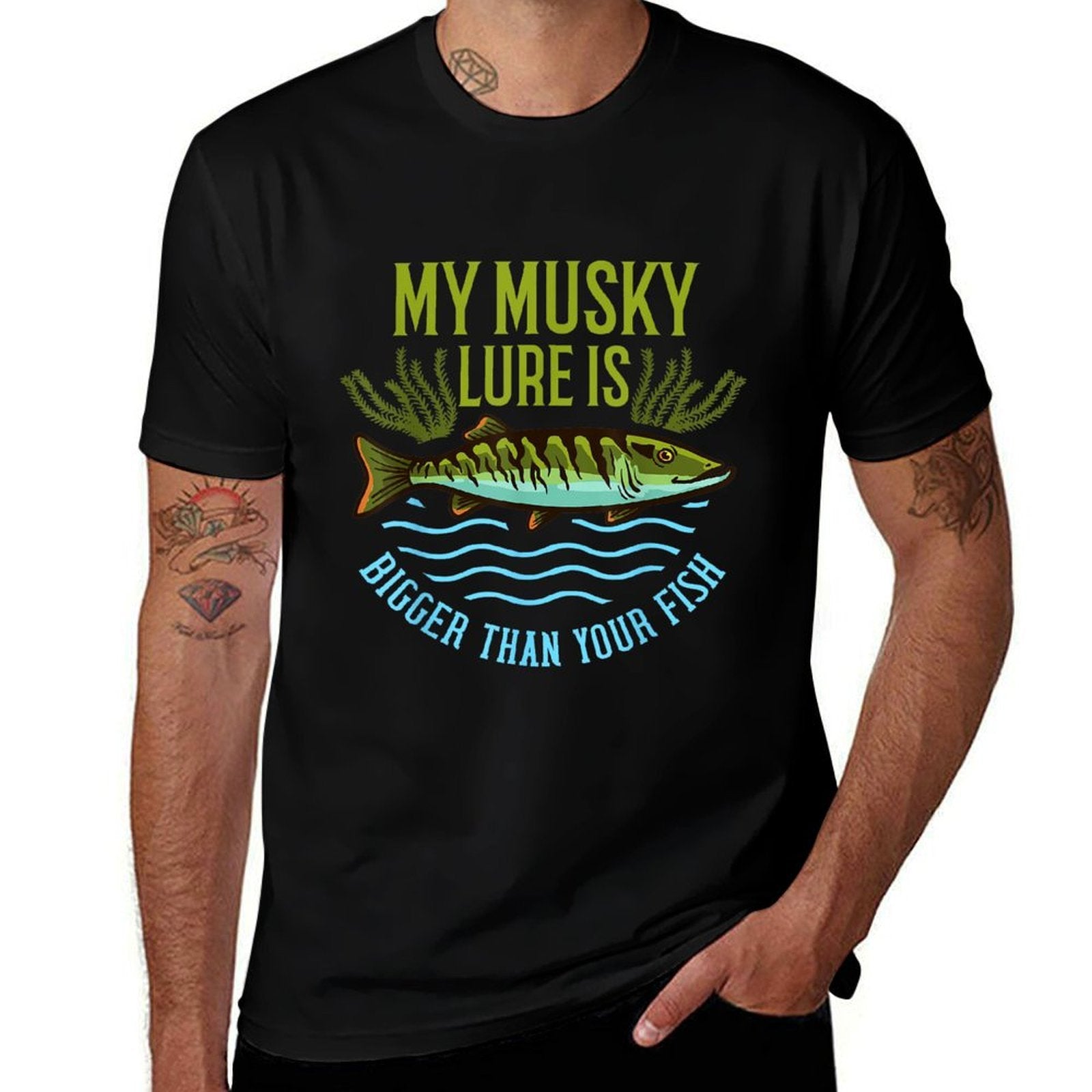 Musky Fishing Gift Muskie Lure Muskellunge  Lightweight T-Shirt