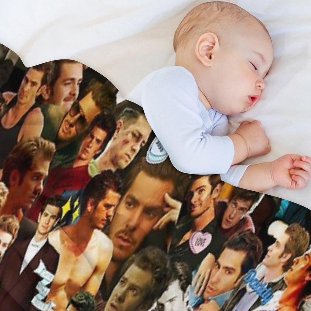 Andrew Travel-friendly Throw Blanket