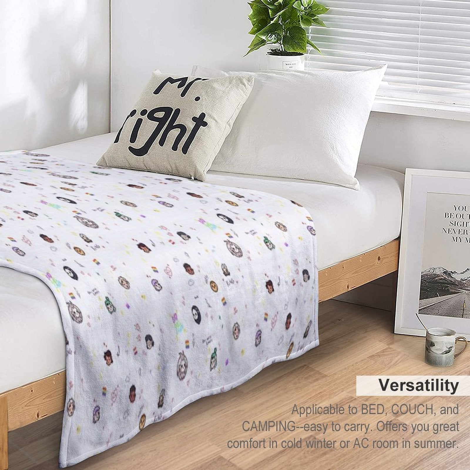 The Owl House (white) Easy Care Throw Blanket