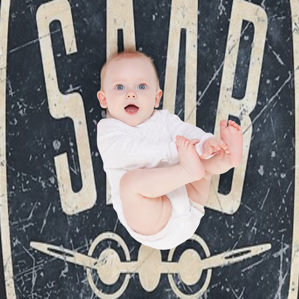 SAAB Car Vintage Retro Logo Travel-friendly Throw Blanket