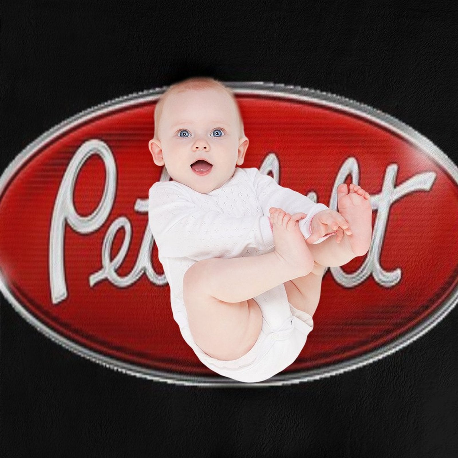 Peterbilt Embelm Travel-friendly Throw Blanket