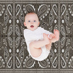 Gray Paisley Bandana Pattern Shrink-resistant Throw Blanket