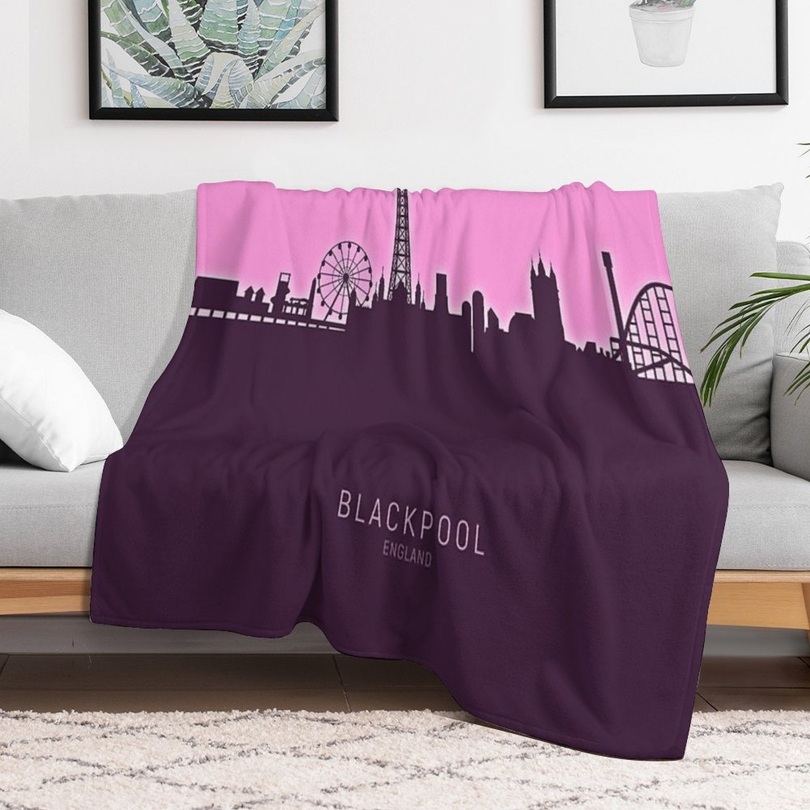 Blackpool England Skyline Machine-washable Throw Blanket