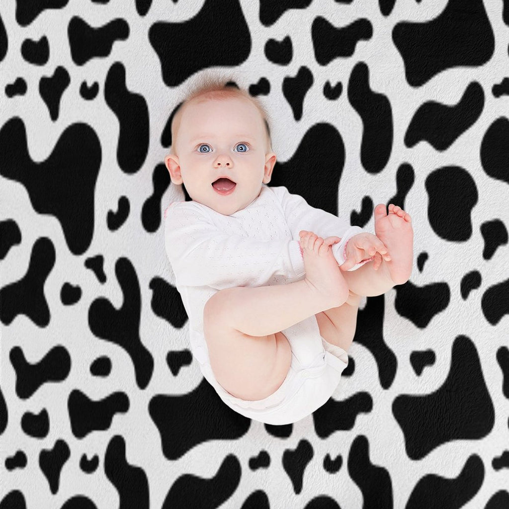 The Cow Modern Art Colors Travel-friendly Throw Blanket