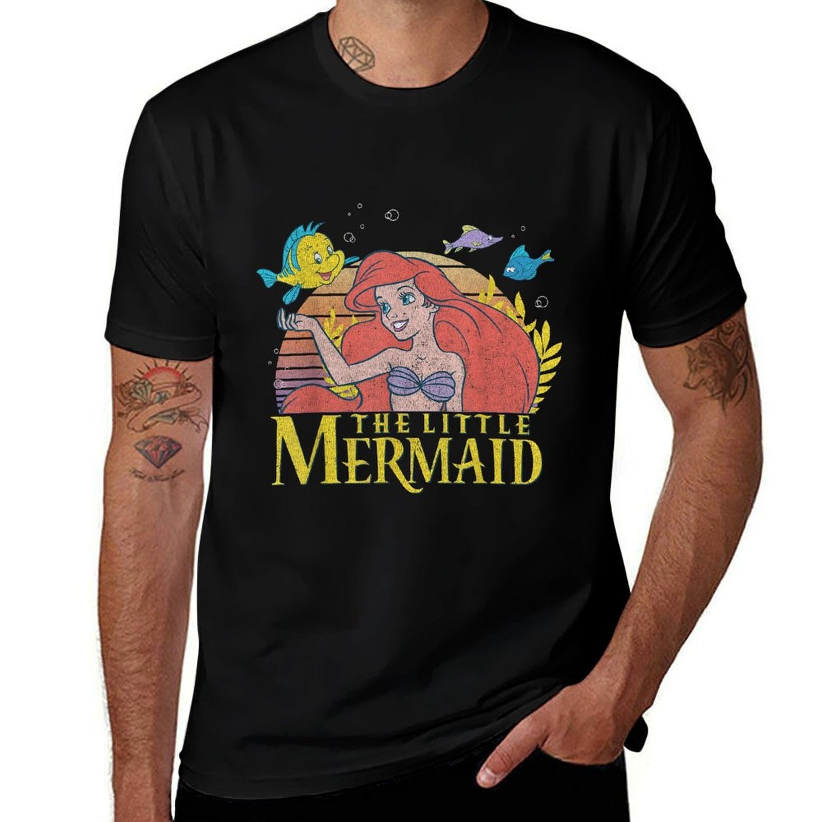 Disney The Little Mermaid Ariel & Flounder Vintage Sunset  Trendy Pattern T-Shirt