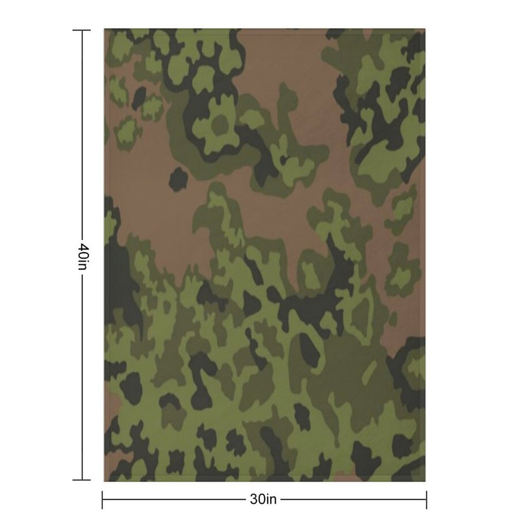 German Eichenlaub Summer Camo Ww2 Easy Care Throw Blanket