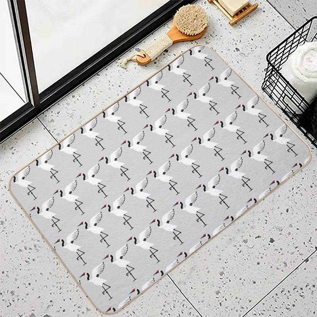 Minimal Red-crowned Crane (Grus Japonensis)  Rapid-Drying Bath Mat