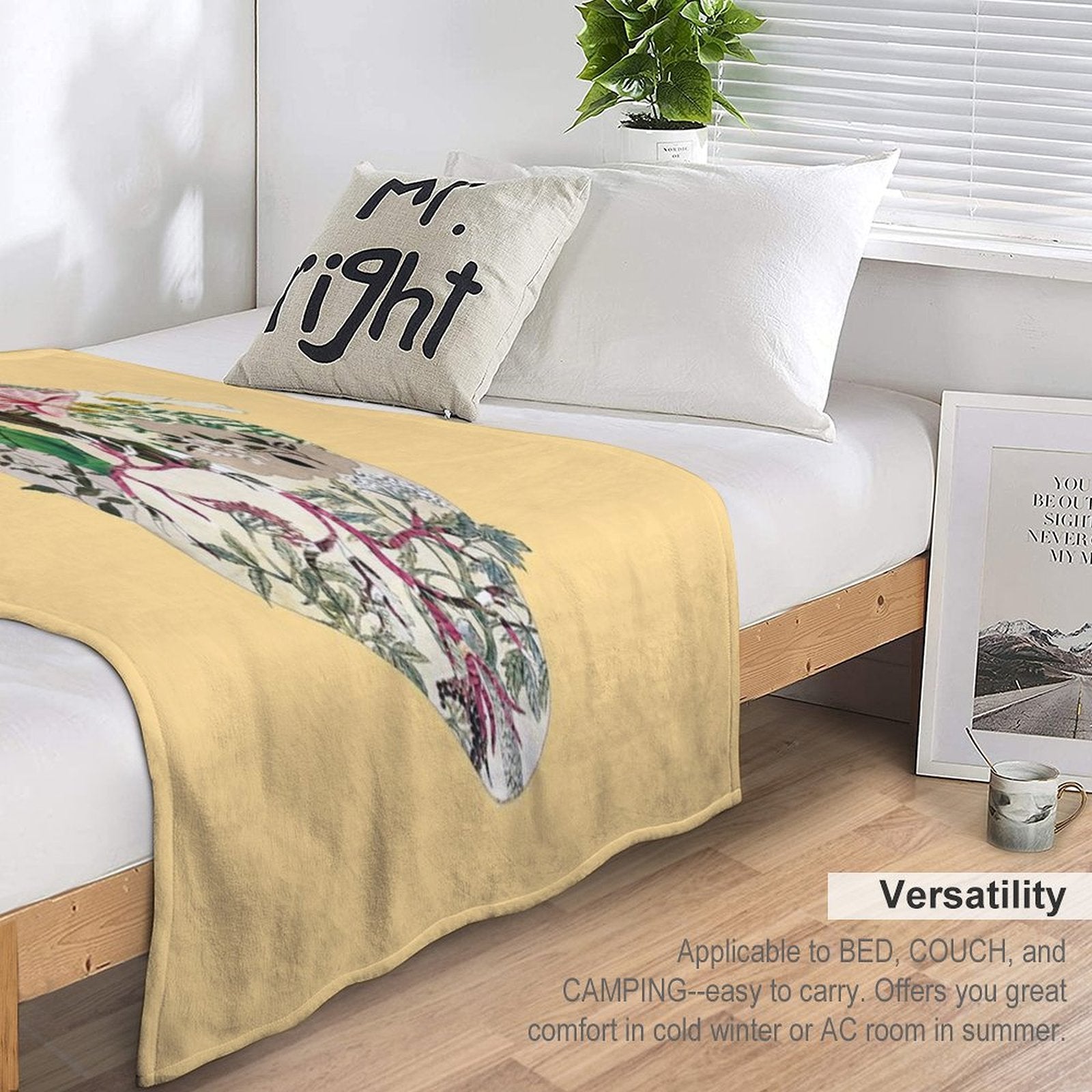 Vintage Botanical Heart - Sunshine Lightweight Throw Blanket