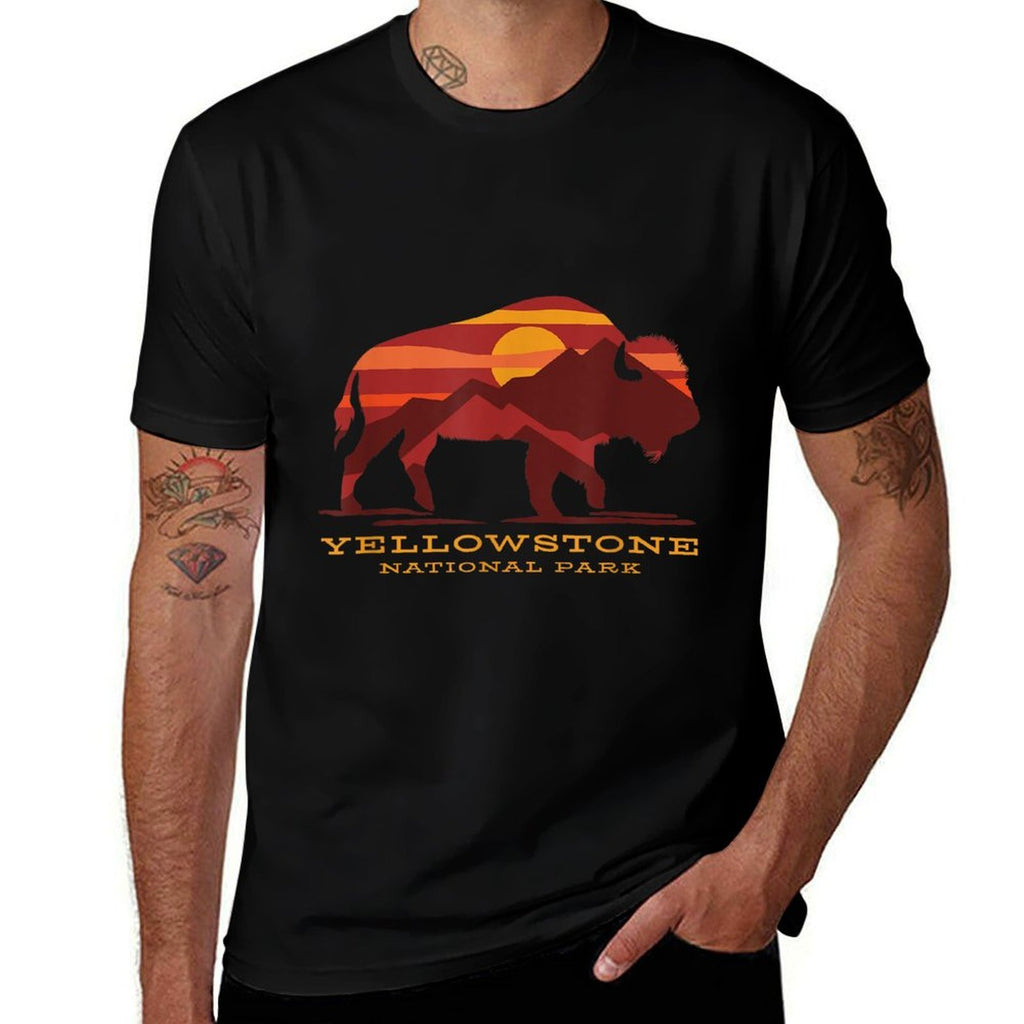 Yellowstone National Park Wyoming Buffalo Bison Sunset  Lightweight T-Shirt