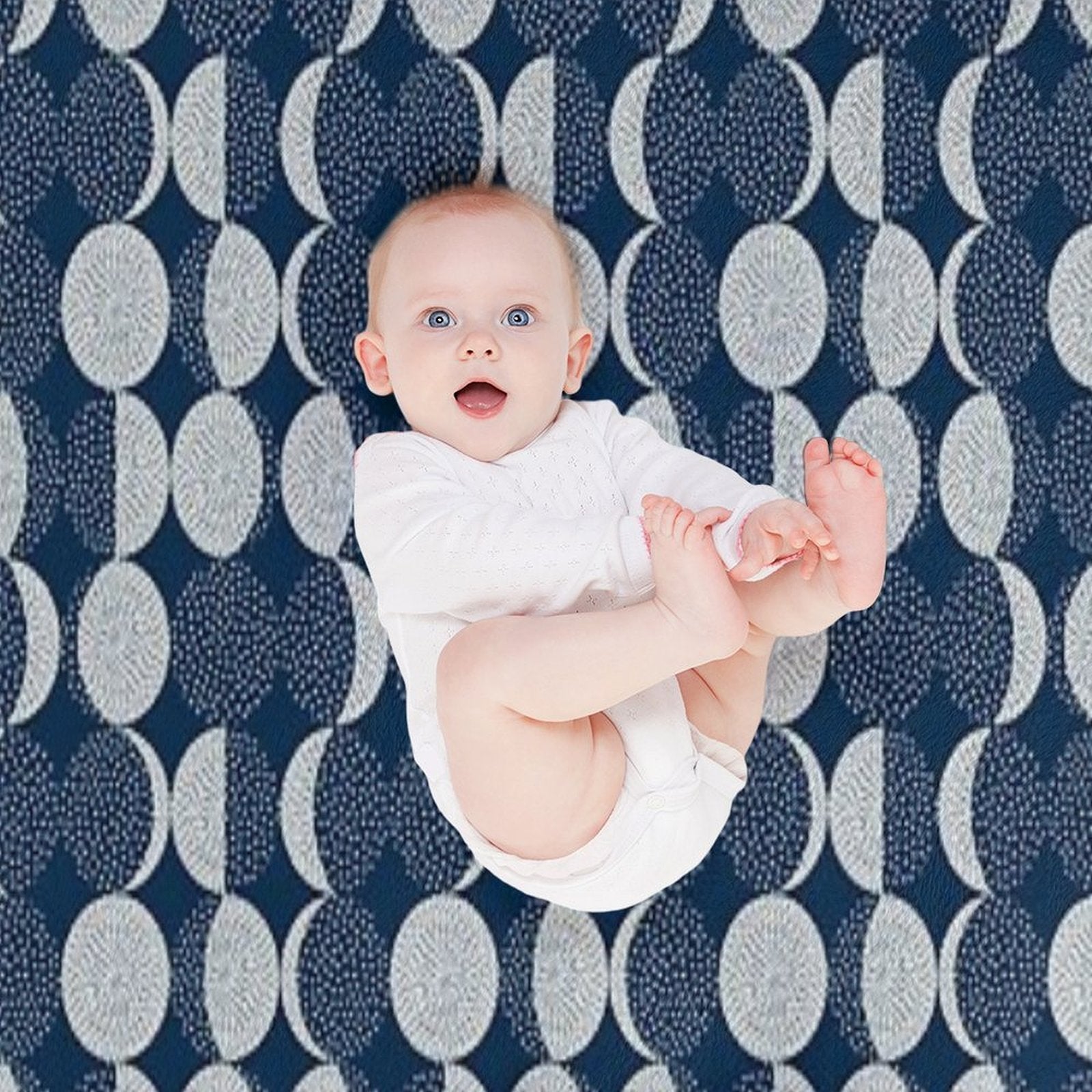 Moon Phases  Repeat Pattern Quick-dry Throw Blanket