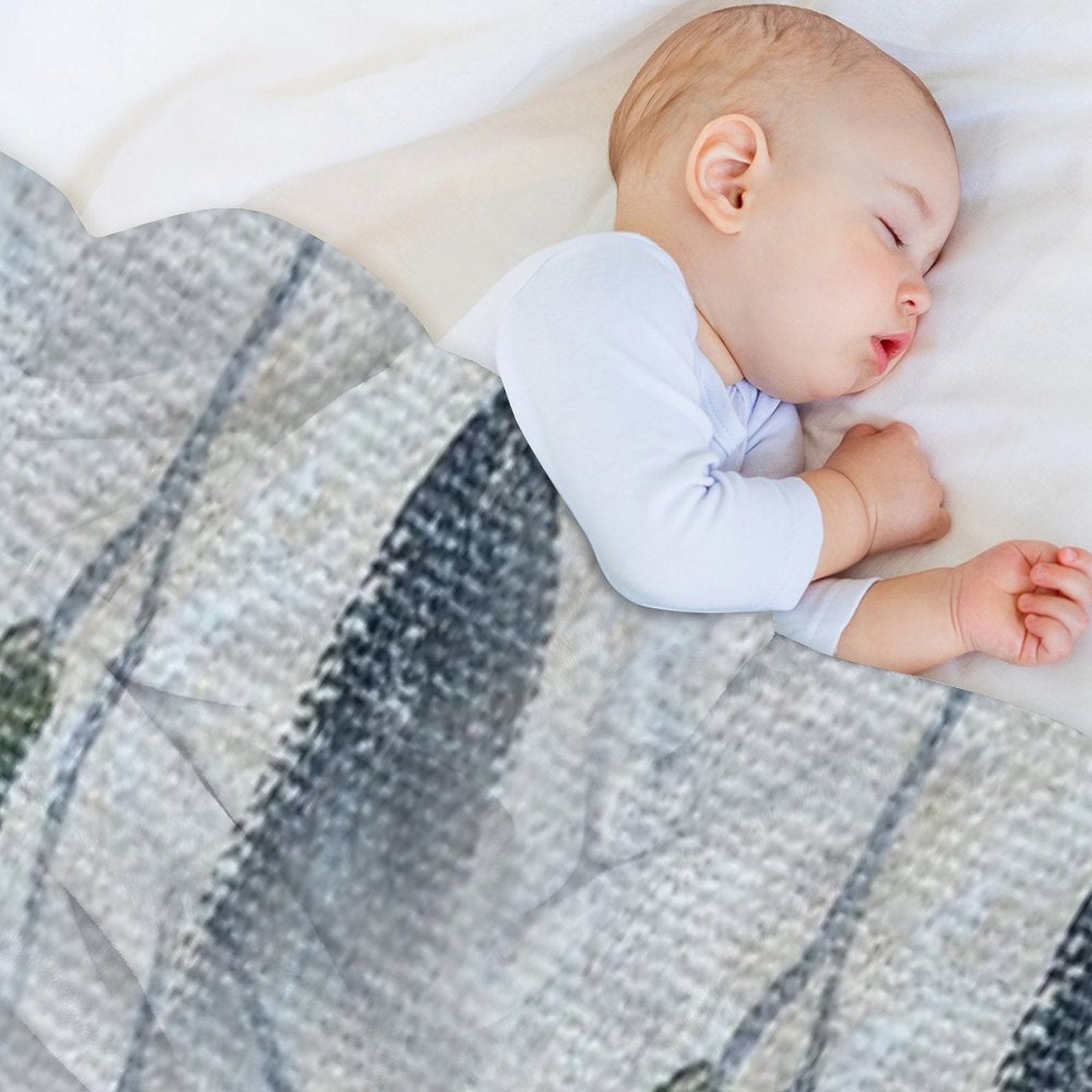 Gumleaf 12 Travel-friendly Throw Blanket