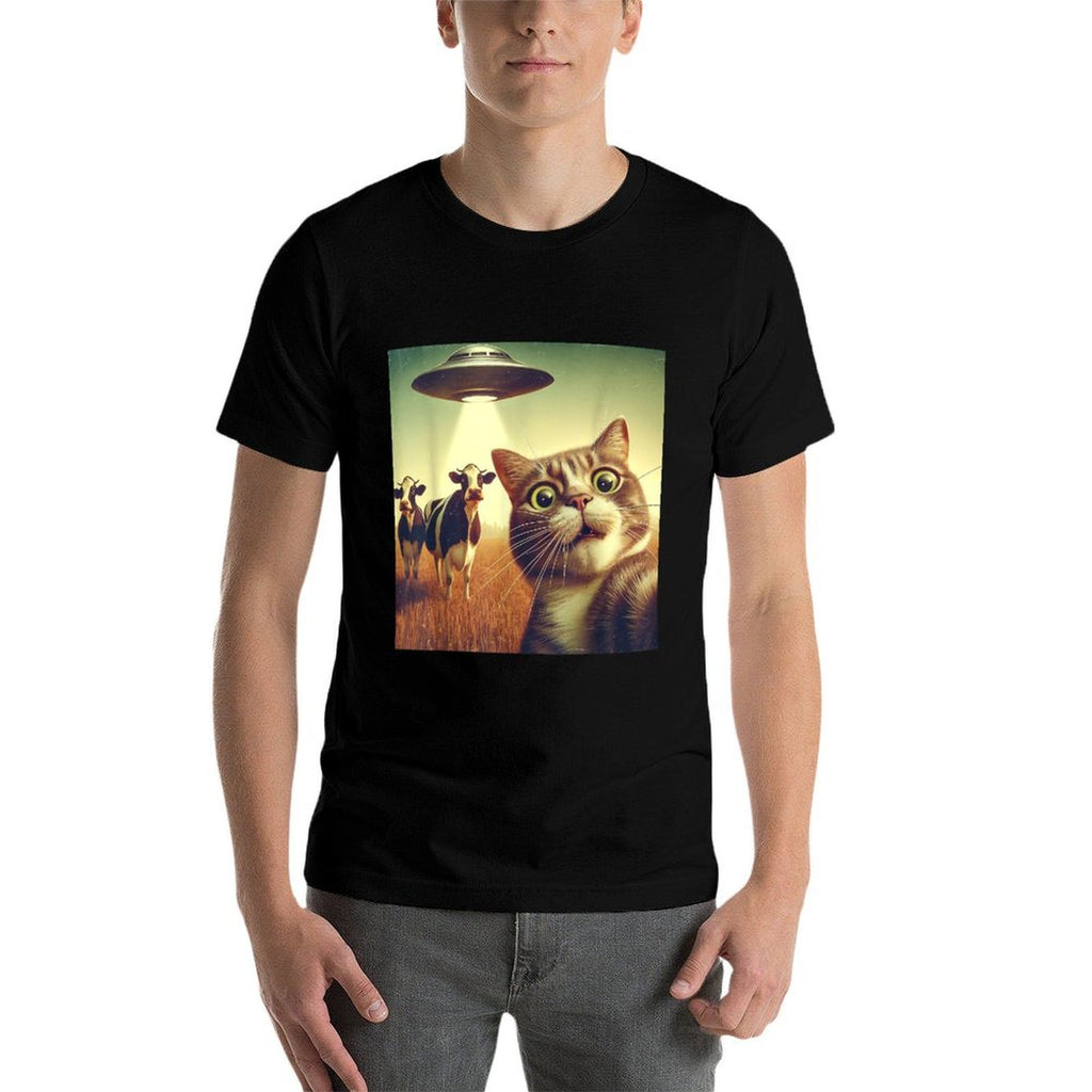 Cat UFO Selfie with Cows – Funny Alien Encounter on The Farm  Soft T-Shirt