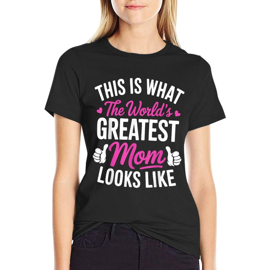 This Is What Worlds Greatest Mom Looks Like Mothers Day  Oversized Silhouette T-Shirt