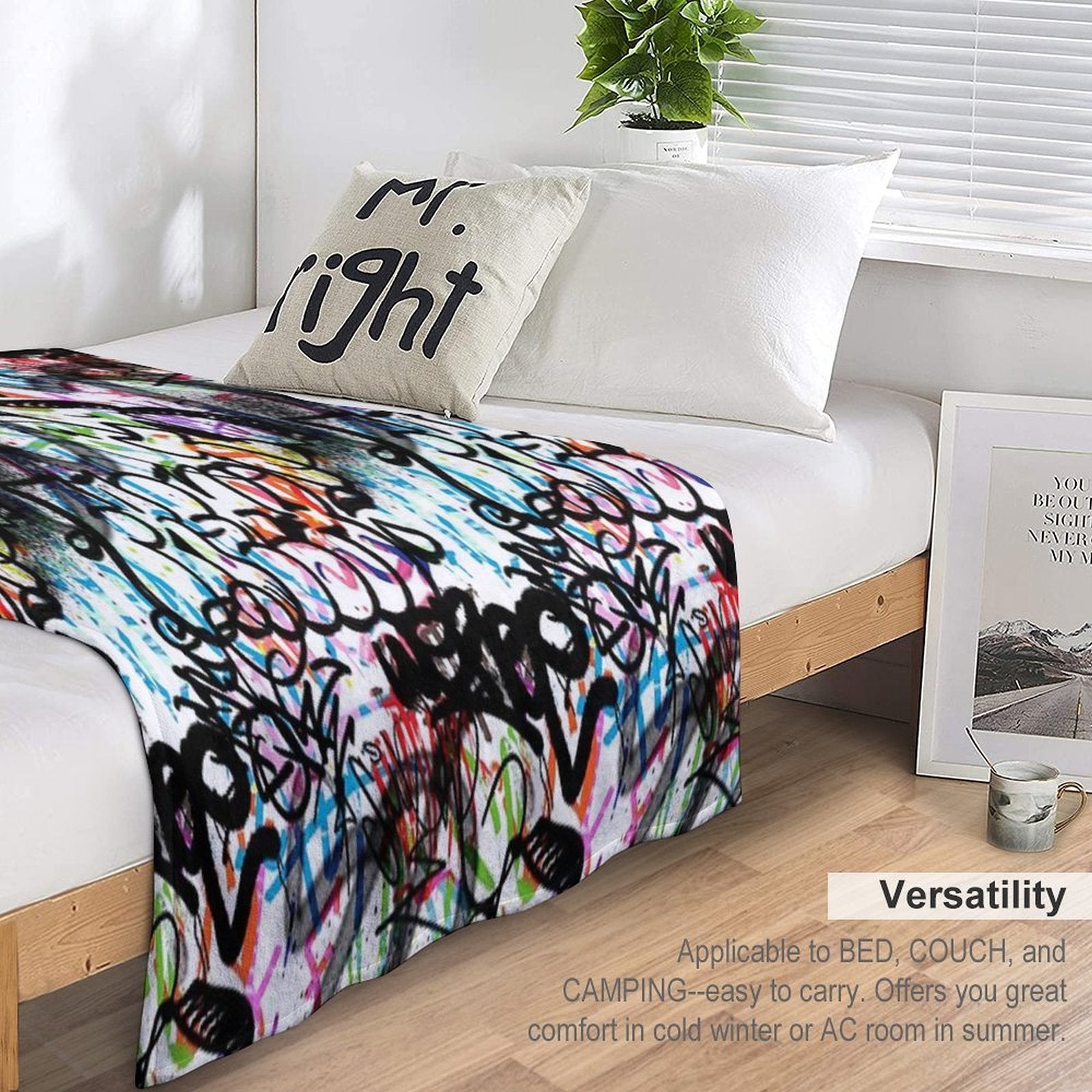 Graffiti Seamless Design. Urban Art. Comfort Throw Blanket