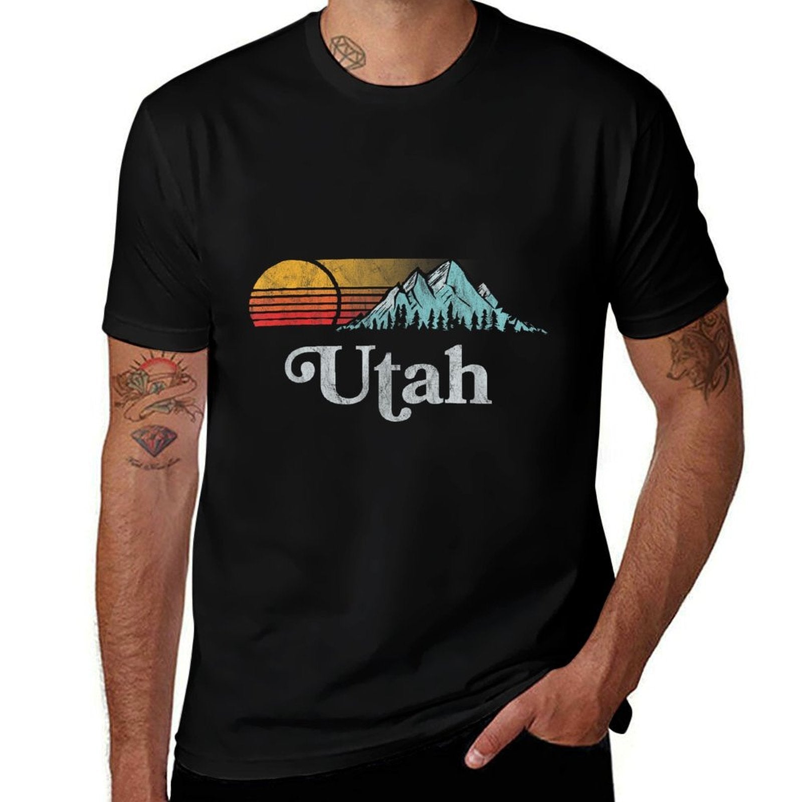 Utah Vintage Mountain Sunset Eighties Retro Graphic  Classic T-Shirt