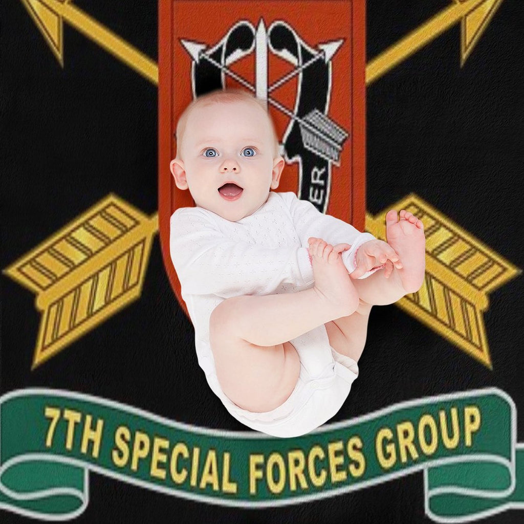 Army - 7th Special Forces Group - Flash W Br - Ribbon X 300 Sustainable Throw Blanket