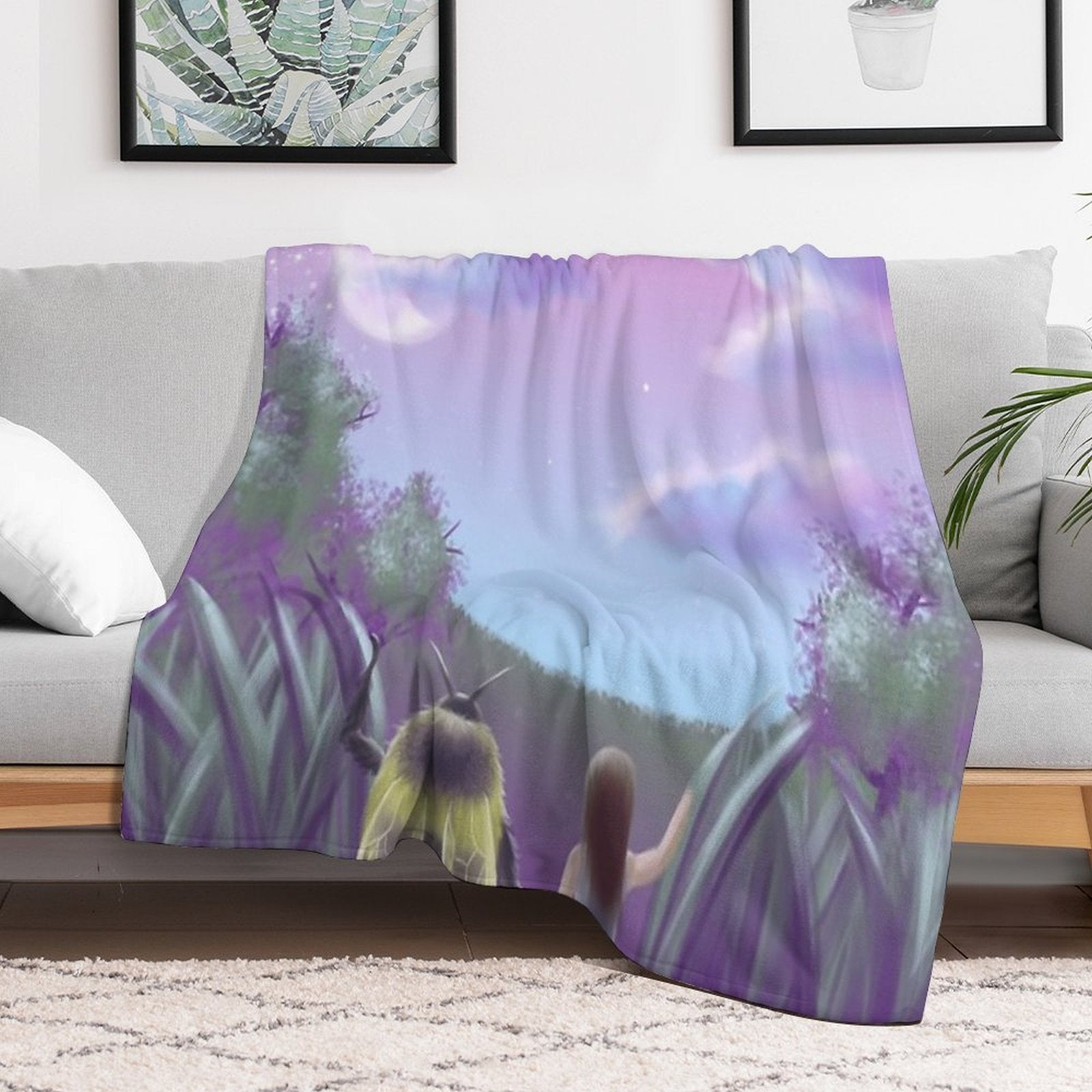 Bee Friend Comfort Throw Blanket