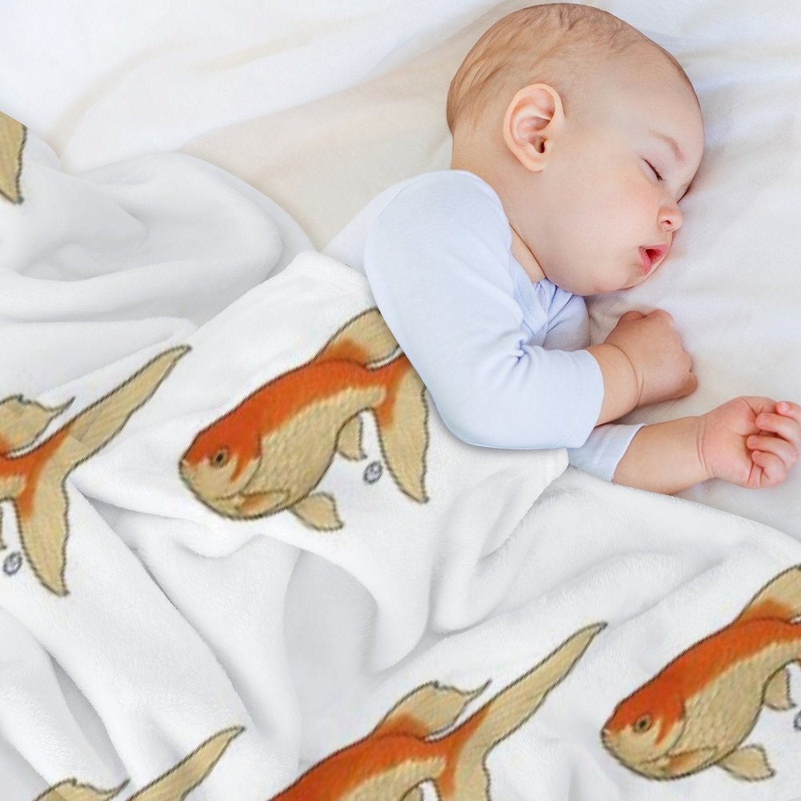 Mirrorscale Comet Goldfish - Vintage Japanese Style Kingyo Compact Throw Blanket