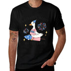 Patriotic Goose On The Loose Funny 4th of July Silly Goose  Versatile T-Shirt
