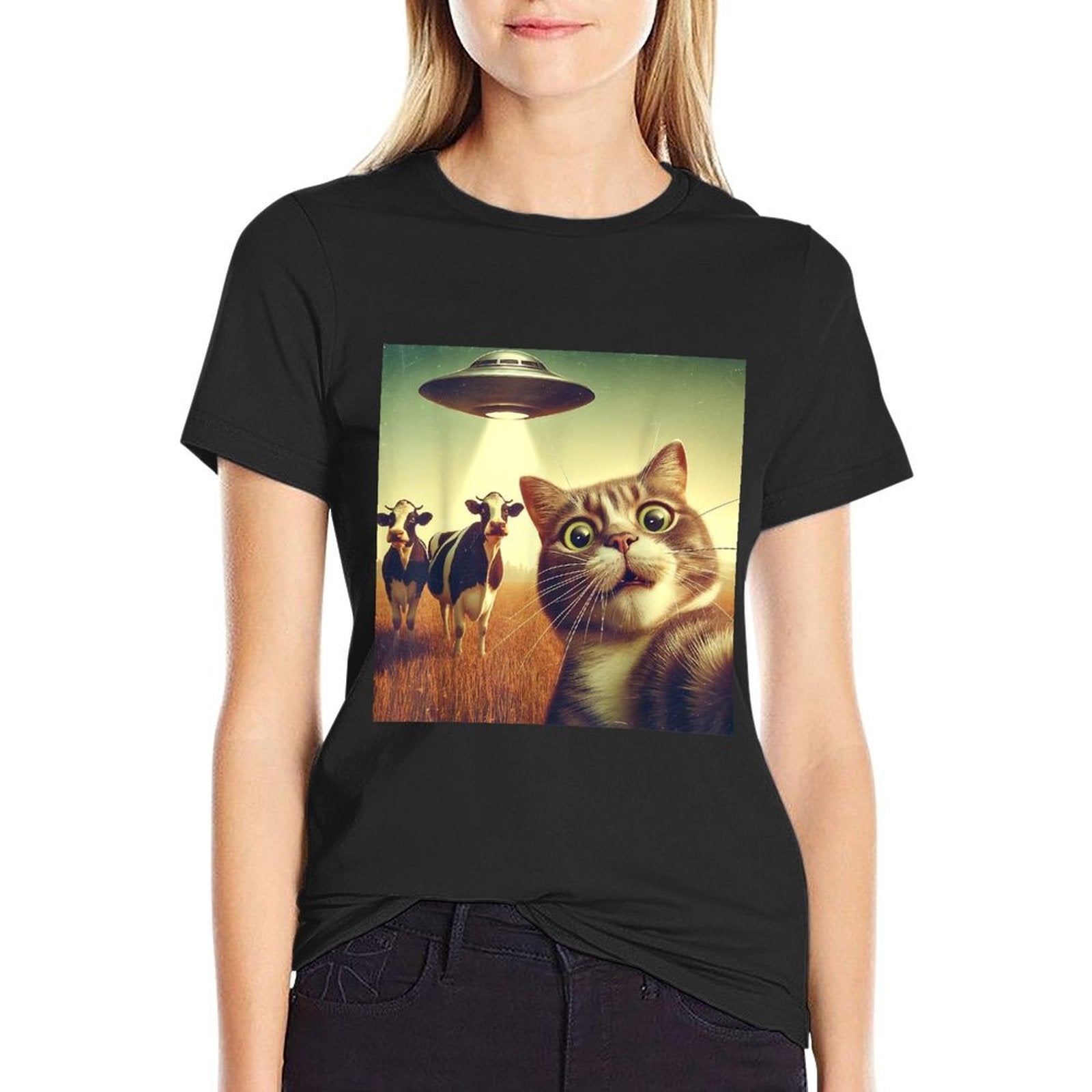 Cat UFO Selfie with Cows – Funny Alien Encounter on The Farm  Soft T-Shirt
