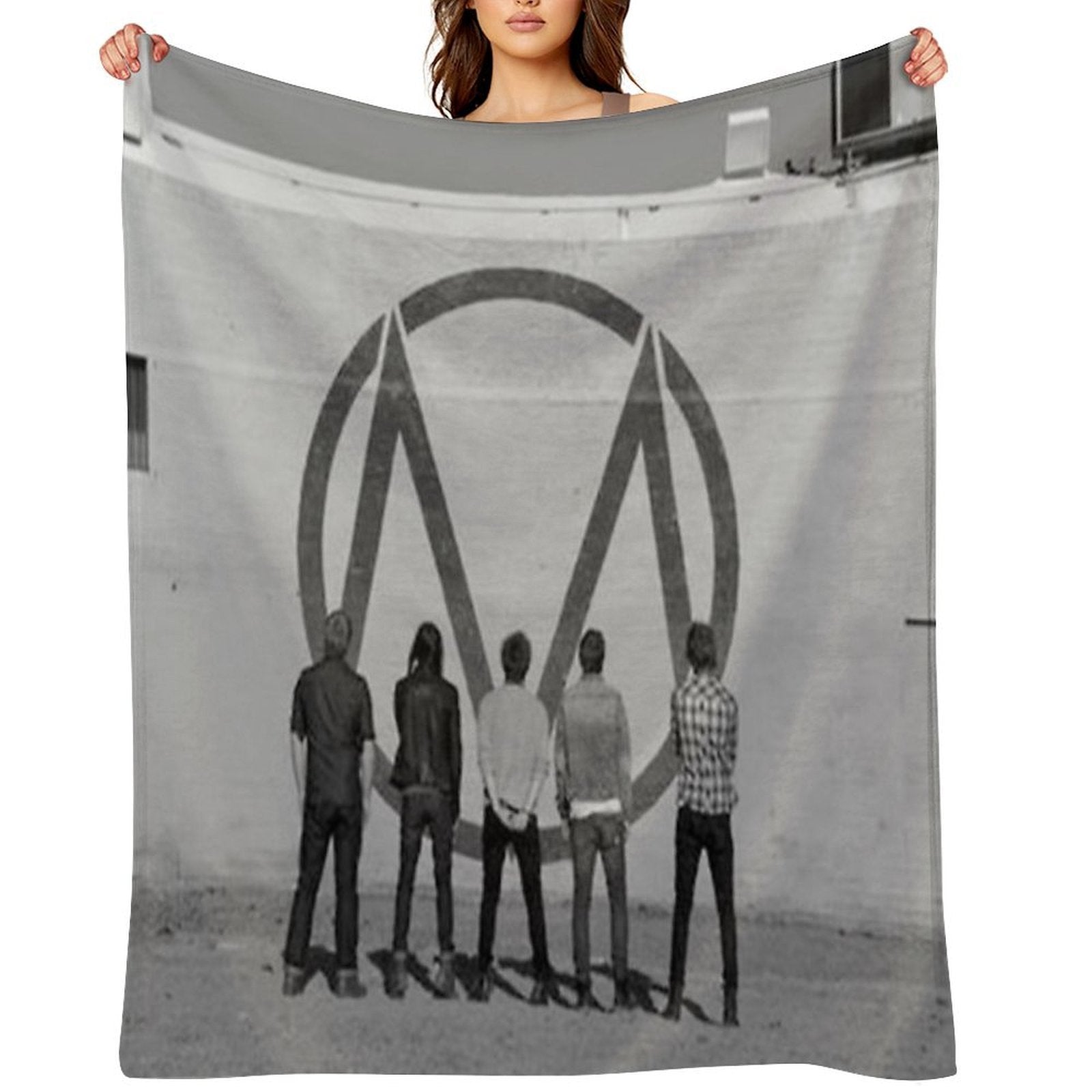 The Maine Looking Up Travel-friendly Throw Blanket