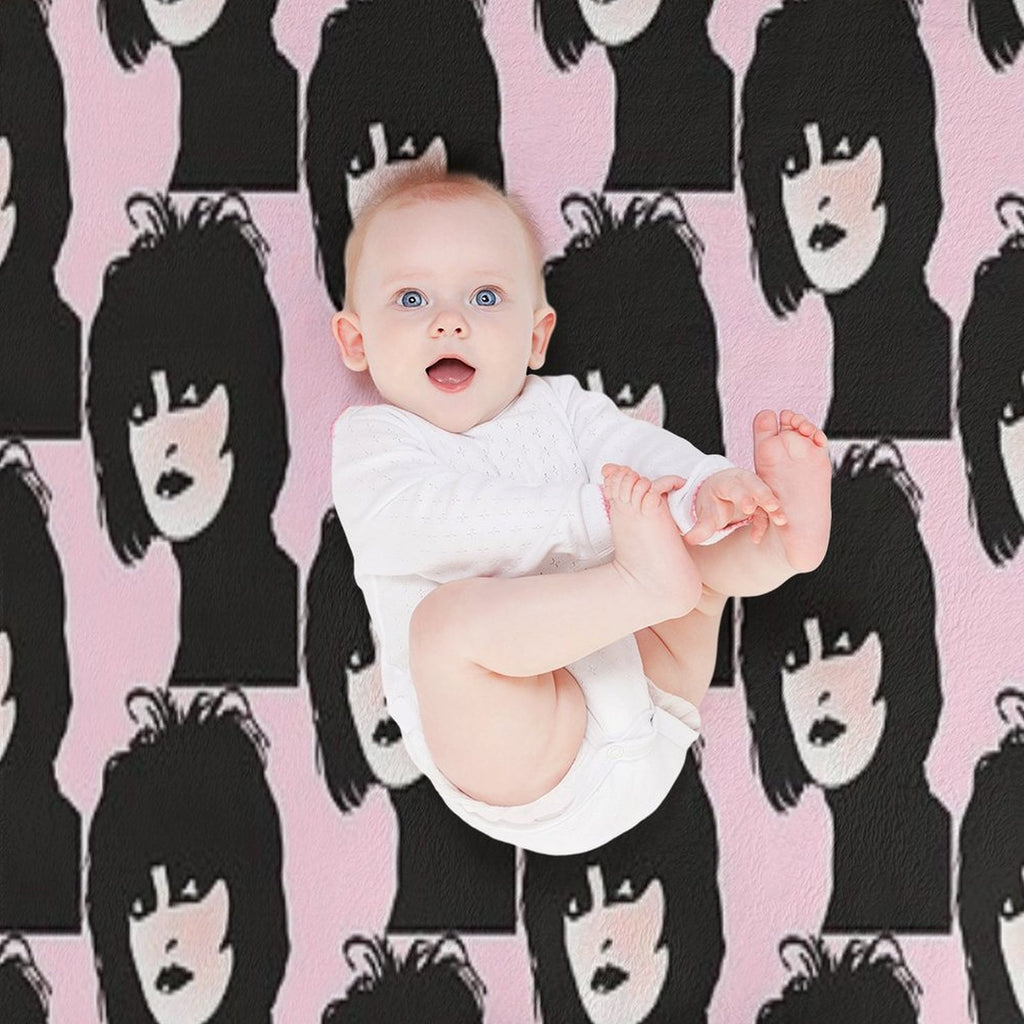 Siouxsie Sioux Compact Throw Blanket