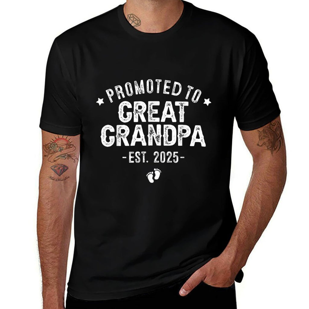 SOMMAS PREGNANCY ANNOUNCEMENT 1st Time Great Grandpa Est 2025 New First Great Grandpa 2025, Small, Black  Soft T-Shirt