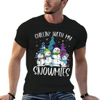 Chillin’ with My Snowmies Funny Christmas Snowman Men Women  Oversized Silhouette T-Shirt