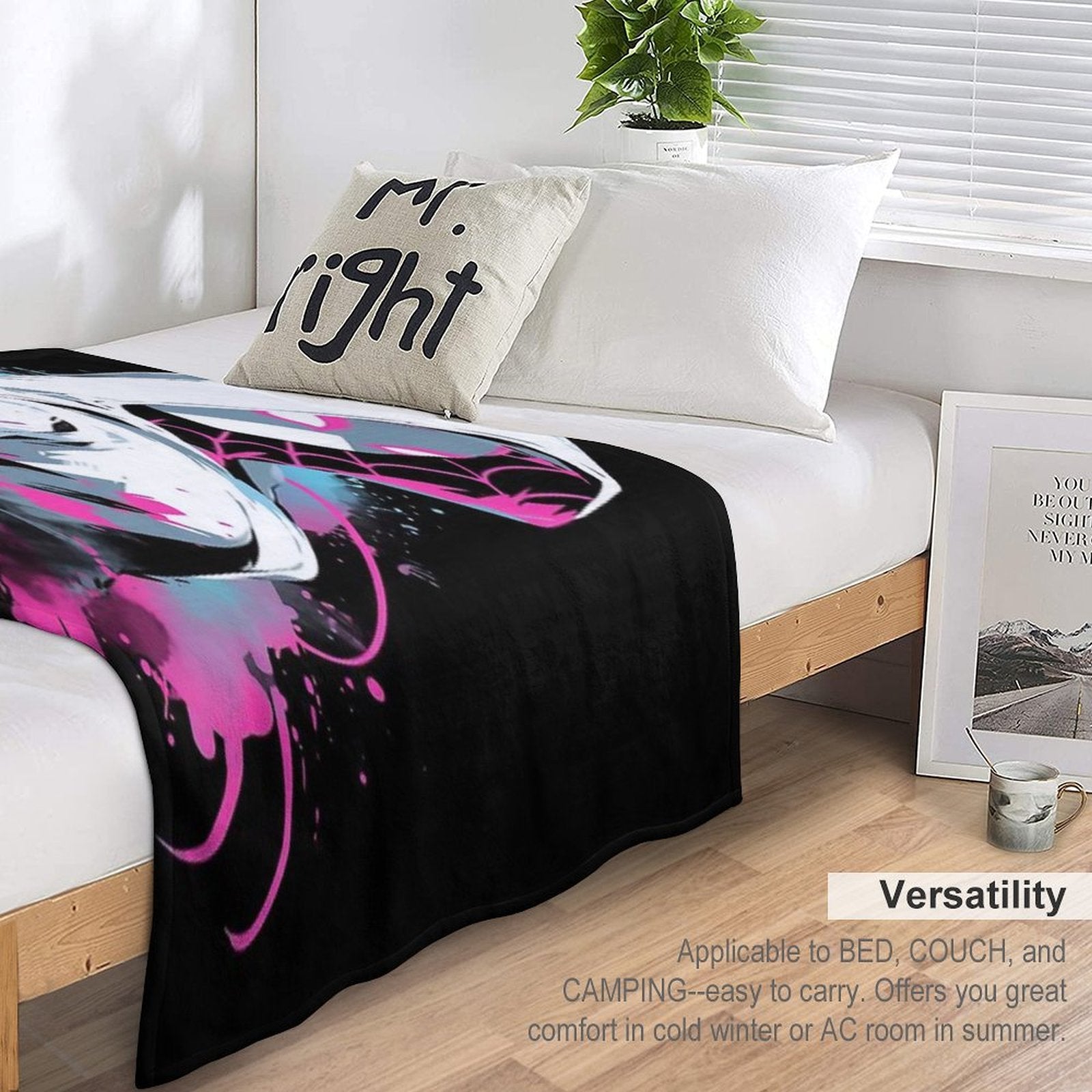 Spider Gwen Graffiti Durable Throw Blanket