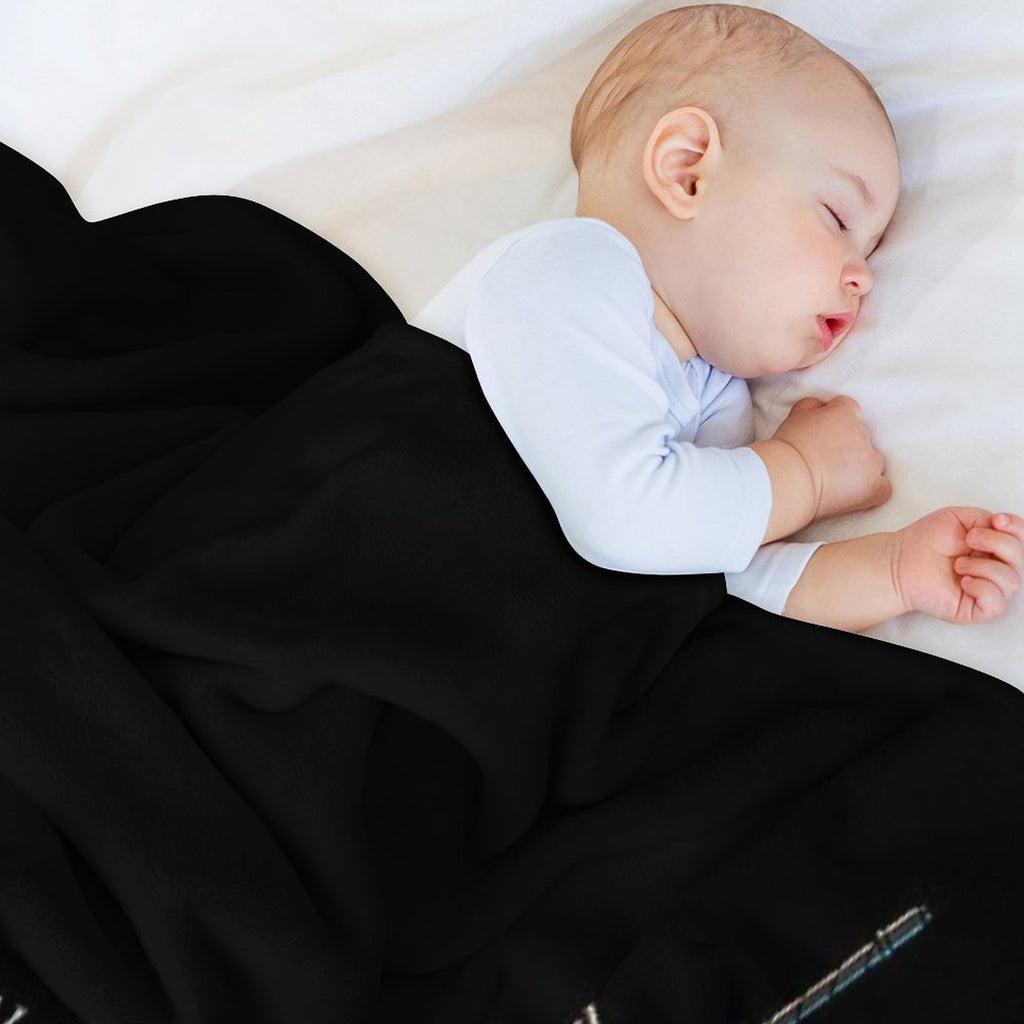 Cloud Strife Sword  Final Fantasy VII New Game  Sephiroth  Retro Gamer Multi-functional Throw Blanket