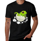 Hatching Baby Lizard Hatching Eggs Pregnancy Future Mom  Odor-resistant T-Shirt